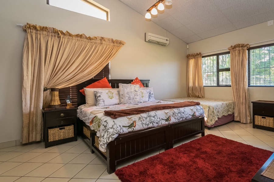 Commercial Property for Sale in Zuurplaat A H North West